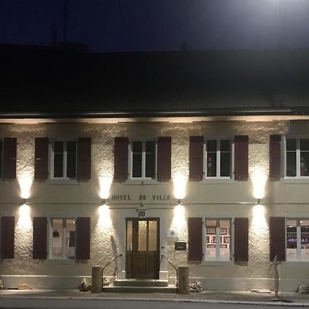 Hôtel de Ville Les Verrieres Exterior foto